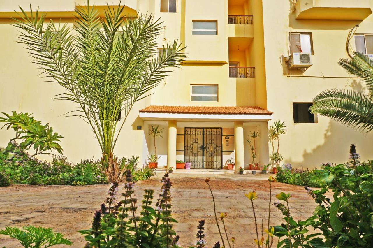 The Touristic Promenade Apartment Hurghada Exteriör bild