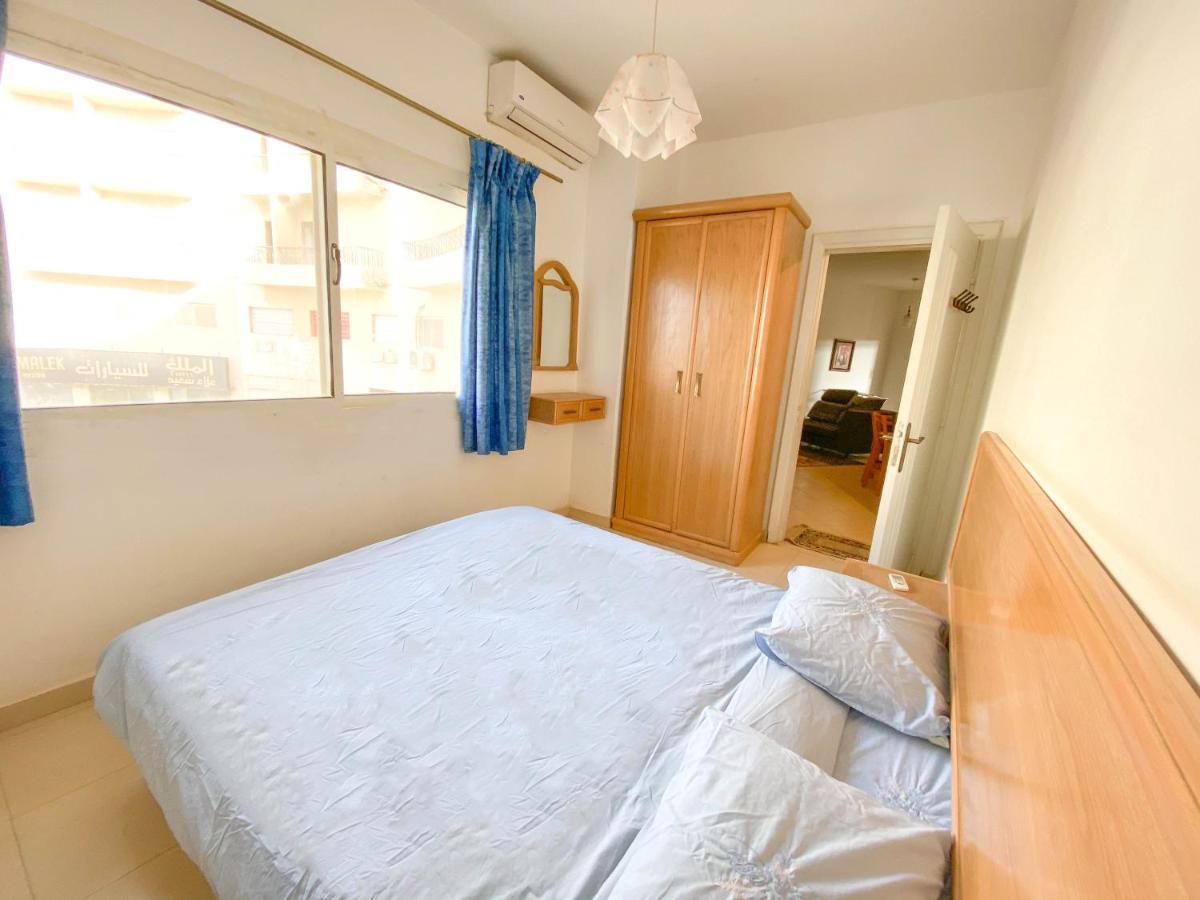The Touristic Promenade Apartment Hurghada Exteriör bild